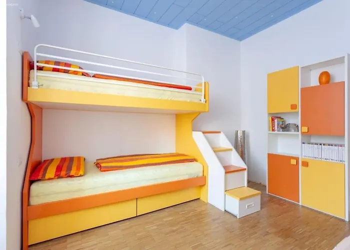 Victoria Apartment